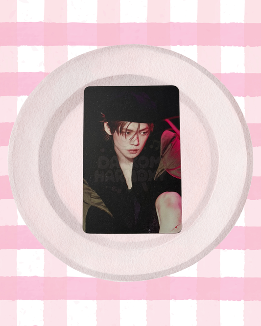Official TXT Photocard  7TH YEAR: A MOMENT OF STILLNESS IN THE THORNS [Apple Music POB]